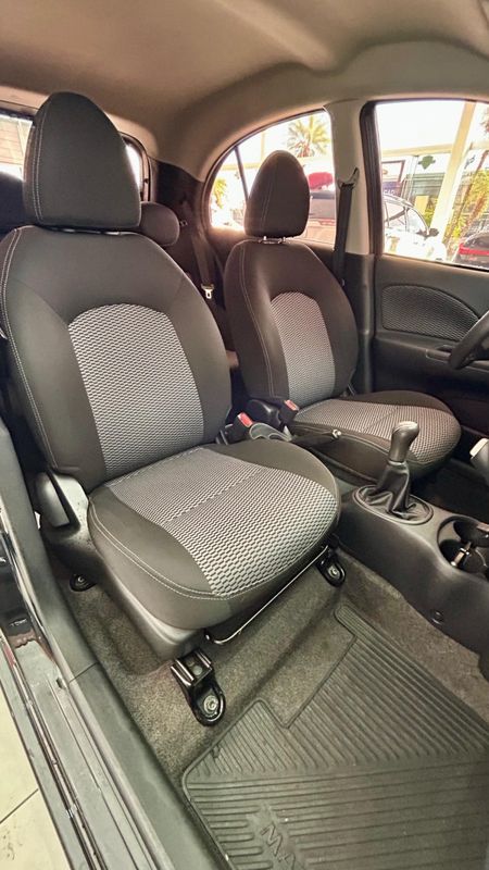 Nissan MARCH SV 1.6 16V FlexStart Mec. 2018/2018 PC VEÍCULOS SANTA CRUZ DO SUL / Carros no Vale