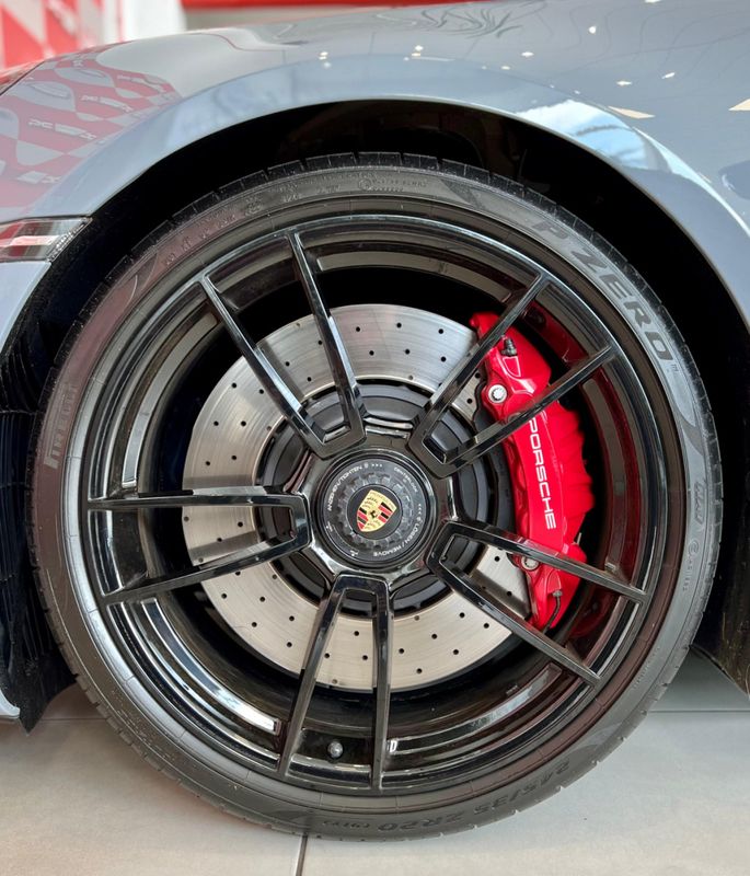 Porsche 911 Carrera GTS Coupe 3.0 (992) 2022/2023 PC VEÍCULOS SANTA CRUZ DO SUL / Carros no Vale