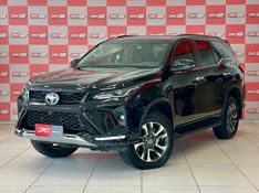 Toyota Hilux SW4 SRX 4×4 2.8 TDI 16V Dies 2024/2024 PC VEÍCULOS SANTA CRUZ DO SUL / Carros no Vale