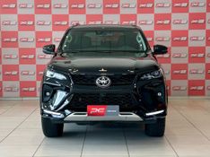Toyota Hilux SW4 SRX 4×4 2.8 TDI 16V Dies 2024/2024 PC VEÍCULOS SANTA CRUZ DO SUL / Carros no Vale