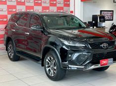 Toyota Hilux SW4 SRX 4×4 2.8 TDI 16V Dies 2024/2024 PC VEÍCULOS SANTA CRUZ DO SUL / Carros no Vale