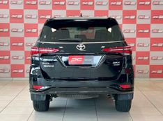 Toyota Hilux SW4 SRX 4×4 2.8 TDI 16V Dies 2024/2024 PC VEÍCULOS SANTA CRUZ DO SUL / Carros no Vale