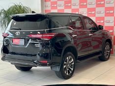 Toyota Hilux SW4 SRX 4×4 2.8 TDI 16V Dies 2024/2024 PC VEÍCULOS SANTA CRUZ DO SUL / Carros no Vale