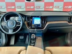 Volvo XC 60 T-8 HÍBRIDO INSCRIPTION 2.0 2021/2021 PC VEÍCULOS SANTA CRUZ DO SUL / Carros no Vale