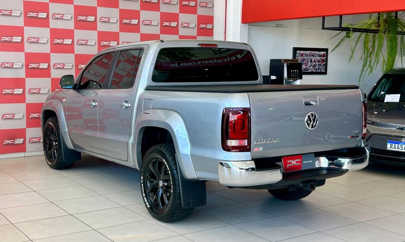 VOLKSWAGEN AMAROK Highline CD 3.0 4×4 TB Dies 2022/2023 PC VEÍCULOS SANTA CRUZ DO SUL / Carros no Vale
