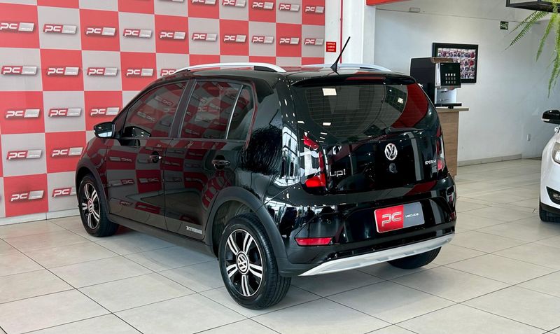 VOLKSWAGEN Up! Xtreme 1.0 TSI Total 12V 2019/2020 PC VEÍCULOS SANTA CRUZ DO SUL / Carros no Vale