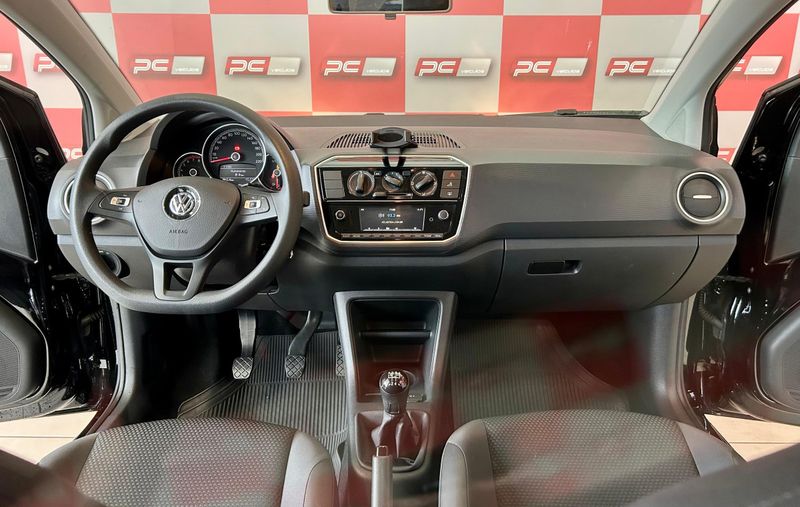 VOLKSWAGEN Up! Xtreme 1.0 TSI Total 12V 2019/2020 PC VEÍCULOS SANTA CRUZ DO SUL / Carros no Vale