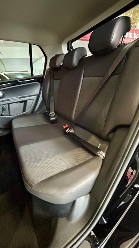 VOLKSWAGEN Up! Xtreme 1.0 TSI Total 12V 2019/2020 PC VEÍCULOS SANTA CRUZ DO SUL / Carros no Vale