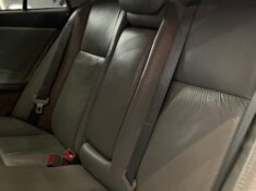TOYOTA COROLLA 1.8 GLI 16V 2012/2013 JM AUTOMÓVEIS VENÂNCIO AIRES / Carros no Vale