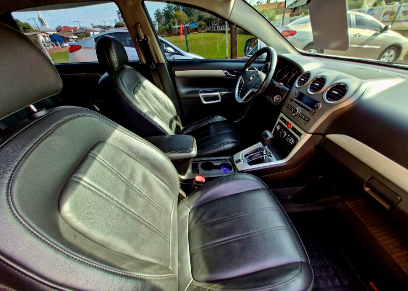 CHEVROLET CAPTIVA SPORT FWD 2.4 16V 2012/2012 CRUZEIRO MULTIMARCAS CRUZEIRO DO SUL / Carros no Vale
