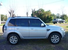 MITSUBISHI PAJERO TR4 2.0 4X2 16V 2013/2014 PREMIUM AUTOMÓVEIS ARROIO DO MEIO / Carros no Vale