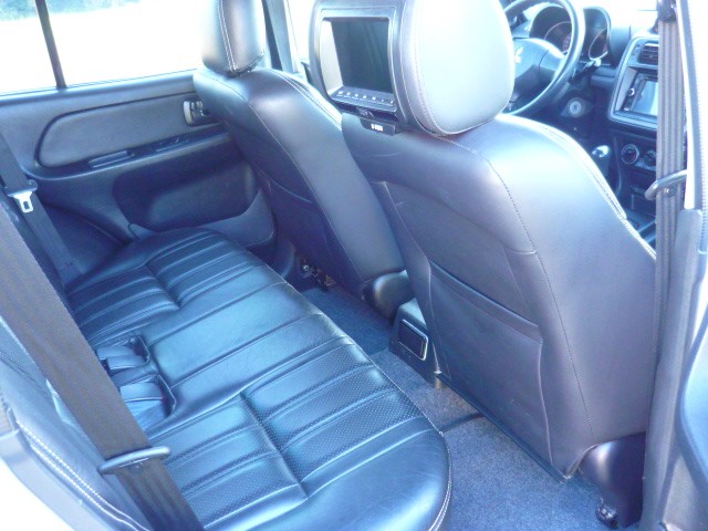 MITSUBISHI PAJERO TR4 2.0 4X2 16V 2013/2014 PREMIUM AUTOMÓVEIS ARROIO DO MEIO / Carros no Vale