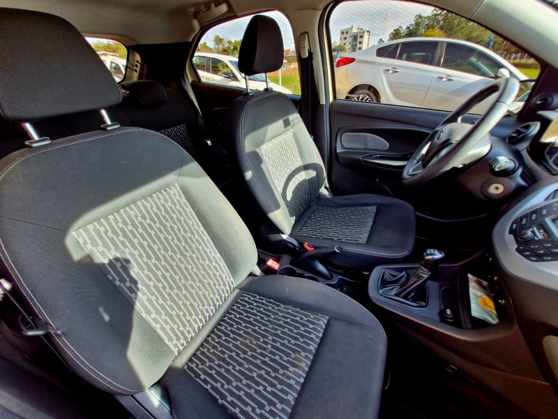 FORD KA 1.0 SE 2015/2015 CRUZEIRO MULTIMARCAS CRUZEIRO DO SUL / Carros no Vale
