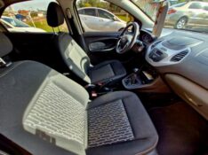 FORD KA 1.0 SE 2015/2015 CRUZEIRO MULTIMARCAS CRUZEIRO DO SUL / Carros no Vale
