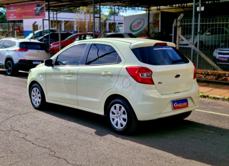 FORD KA 1.0 SE 2015/2015 CRUZEIRO MULTIMARCAS CRUZEIRO DO SUL / Carros no Vale