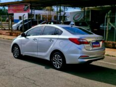 HYUNDAI HB20S 1.6 COMFORT 2016/2016 CRUZEIRO MULTIMARCAS CRUZEIRO DO SUL / Carros no Vale