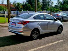 HYUNDAI HB20S 1.6 COMFORT 2016/2016 CRUZEIRO MULTIMARCAS CRUZEIRO DO SUL / Carros no Vale