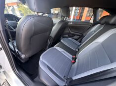 VOLKSWAGEN NIVUS HIGHLINE 1.0 200 TSI 2023/2023 MENEGHINI VEÍCULOS ARROIO DO MEIO / Carros no Vale