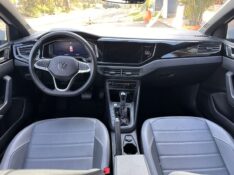 VOLKSWAGEN NIVUS HIGHLINE 1.0 200 TSI 2023/2023 MENEGHINI VEÍCULOS ARROIO DO MEIO / Carros no Vale
