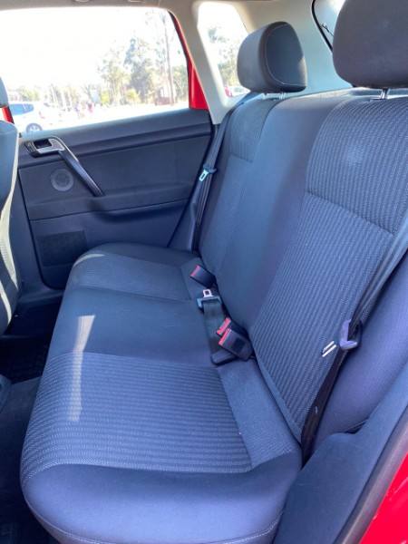 VOLKSWAGEN POLO 1.6 MSI TOTAL FLEX MANUAL 2014/2014 NEURI VEÍCULOS LAJEADO / Carros no Vale