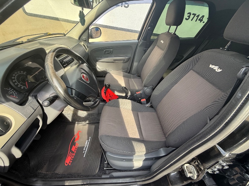 FIAT PALIO 1.0 WAY 8V 2015/2015 ELY AUTOMÓVEIS LAJEADO / Carros no Vale