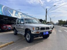 TOYOTA HILUX SR5 2.8 CABINE DUPLA 4X4 2001/2001 LS MULTIMARCAS VENÂNCIO AIRES / Carros no Vale