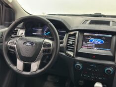 FORD RANGER 3.2 XLT CD 4X4 20V 2019 2017/2017 MAIS FÁCIL VEÍCULOS SANTA CRUZ DO SUL / Carros no Vale