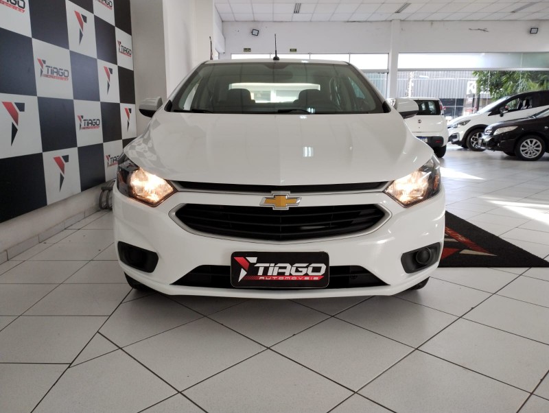 CHEVROLET PRISMA SED. LT 1.4 8V FLEXPOWER 4P 2018/2018 TIAGO AUTOMÓVEIS VENÂNCIO AIRES / Carros no Vale