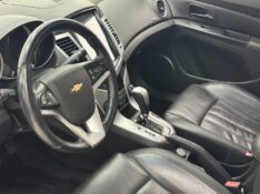 CHEVROLET CRUZE 1.8 LT 16V FLEX 4P AUTOMÁTICO 2015/2016 MAIS FÁCIL VEÍCULOS SANTA CRUZ DO SUL / Carros no Vale