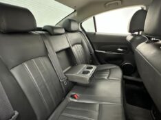CHEVROLET CRUZE 1.8 LT 16V FLEX 4P AUTOMÁTICO 2015/2016 MAIS FÁCIL VEÍCULOS SANTA CRUZ DO SUL / Carros no Vale