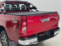 TOYOTA HILUX 2.8 D-4D TURBO DIESEL CD SRV 4X4 AUTOMÁTICO 2018/2019 MAIS FÁCIL VEÍCULOS SANTA CRUZ DO SUL / Carros no Vale