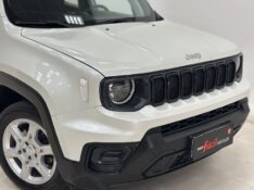 JEEP RENEGADE 1.3 SPORT T270 16V TURBO 2022/2023 MAIS FÁCIL VEÍCULOS SANTA CRUZ DO SUL / Carros no Vale
