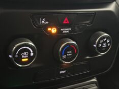 JEEP RENEGADE 1.3 SPORT T270 16V TURBO 2022/2023 MAIS FÁCIL VEÍCULOS SANTA CRUZ DO SUL / Carros no Vale