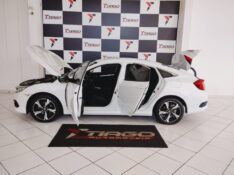 HONDA CIVIC 1.7 LX 16V GASOLINA 4P AUTOMÁTICO 2017/2017 TIAGO AUTOMÓVEIS VENÂNCIO AIRES / Carros no Vale