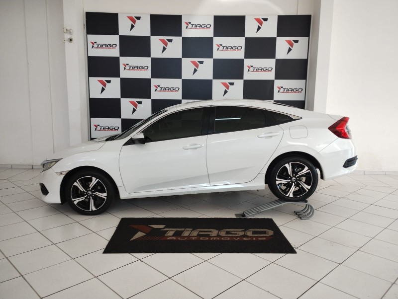 HONDA CIVIC 1.7 LX 16V GASOLINA 4P AUTOMÁTICO 2017/2017 TIAGO AUTOMÓVEIS VENÂNCIO AIRES / Carros no Vale