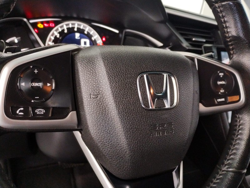 HONDA CIVIC 1.7 LX 16V GASOLINA 4P AUTOMÁTICO 2017/2017 TIAGO AUTOMÓVEIS VENÂNCIO AIRES / Carros no Vale