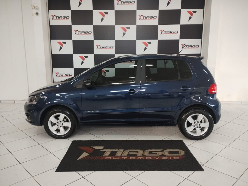 VOLKSWAGEN FOX 1.6 COMFORTLINE 8V 2018/2018 TIAGO AUTOMÓVEIS VENÂNCIO AIRES / Carros no Vale