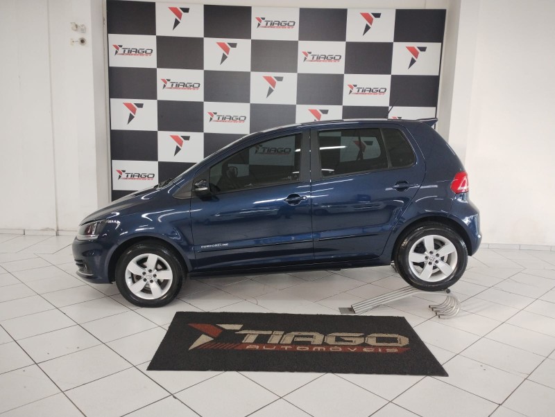 VOLKSWAGEN FOX 1.6 COMFORTLINE 8V 2018/2018 TIAGO AUTOMÓVEIS VENÂNCIO AIRES / Carros no Vale