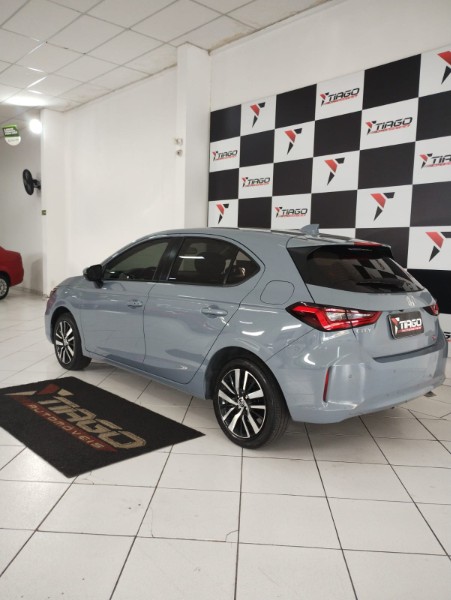 HONDA CITY HATCHBACK TOURING 1.5 2022/2022 TIAGO AUTOMÓVEIS VENÂNCIO AIRES / Carros no Vale