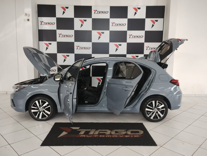 HONDA CITY HATCHBACK TOURING 1.5 2022/2022 TIAGO AUTOMÓVEIS VENÂNCIO AIRES / Carros no Vale