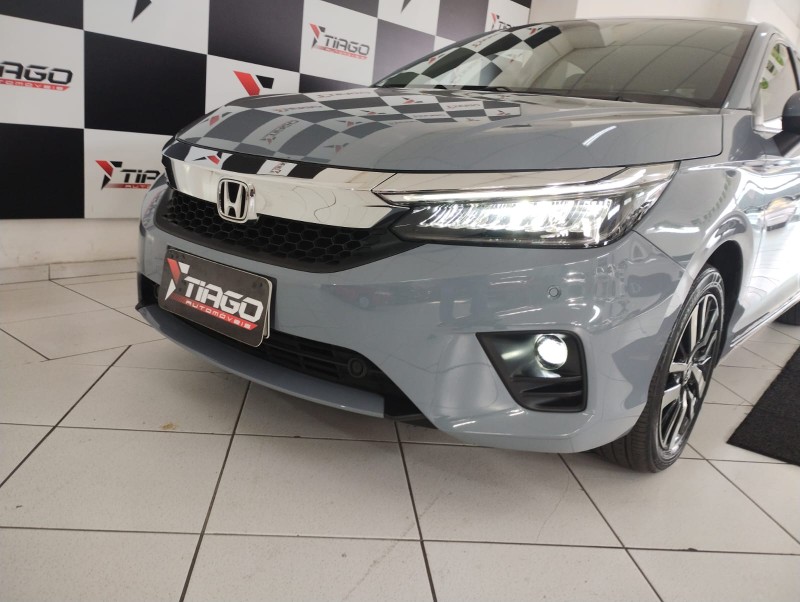 HONDA CITY HATCHBACK TOURING 1.5 2022/2022 TIAGO AUTOMÓVEIS VENÂNCIO AIRES / Carros no Vale