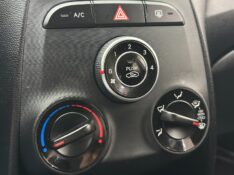 HYUNDAI HB20 COMFORT 1.6 FLEX 16V 2015/2016 MAIS FÁCIL VEÍCULOS SANTA CRUZ DO SUL / Carros no Vale