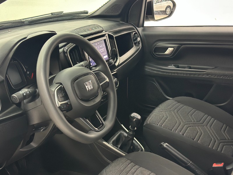 FIAT STRADA 1.3 VOLCANO CD 8V 2024/2025 MAIS FÁCIL VEÍCULOS SANTA CRUZ DO SUL / Carros no Vale