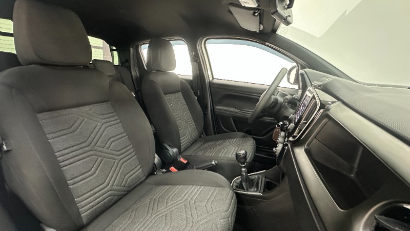 FIAT STRADA 1.3 VOLCANO CD 8V 2024/2025 MAIS FÁCIL VEÍCULOS SANTA CRUZ DO SUL / Carros no Vale