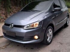 VOLKSWAGEN FOX COMFORTLINE 1.6 FLEX 8V 5P 2018/2018 STOPCAR MULTIMARCAS ESTRELA / Carros no Vale