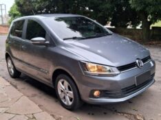 VOLKSWAGEN FOX COMFORTLINE 1.6 FLEX 8V 5P 2018/2018 STOPCAR MULTIMARCAS ESTRELA / Carros no Vale