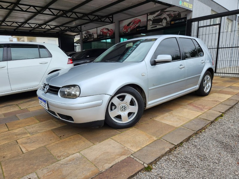VOLKSWAGEN GOLF FLASH 1.6 8V 2006/2006 TS VEÍCULOS ANTA GORDA / Carros no Vale