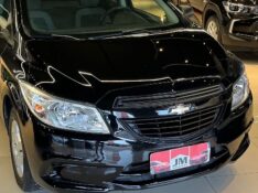 CHEVROLET ONIX 1.0 LS 1.0 2015/2015 JM AUTOMÓVEIS VENÂNCIO AIRES / Carros no Vale