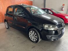 VOLKSWAGEN FOX 1.0 ITREND 8V 2013/2014 RICARDINHO AUTOMÓVEIS MONTENEGRO / Carros no Vale