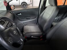 VOLKSWAGEN FOX 1.0 ITREND 8V 2013/2014 RICARDINHO AUTOMÓVEIS MONTENEGRO / Carros no Vale